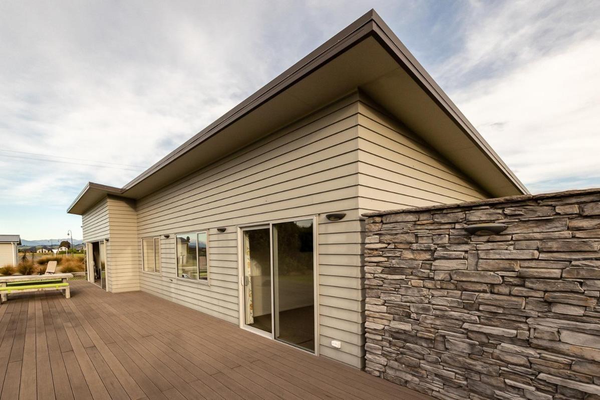 Poppa Pete'S - Te Anau Holiday Home Eksteriør bilde