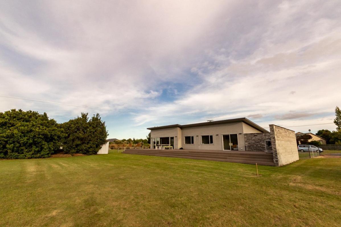 Poppa Pete'S - Te Anau Holiday Home Eksteriør bilde